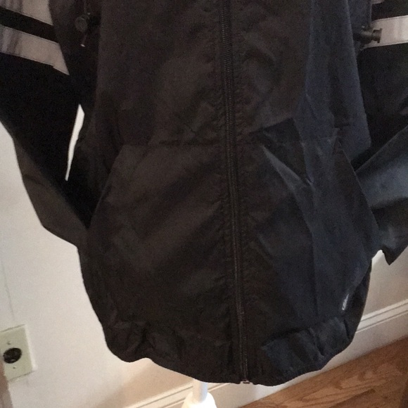 Forever 21 Hooded Active Reflective stripe Jacket - Picture 9 of 11
